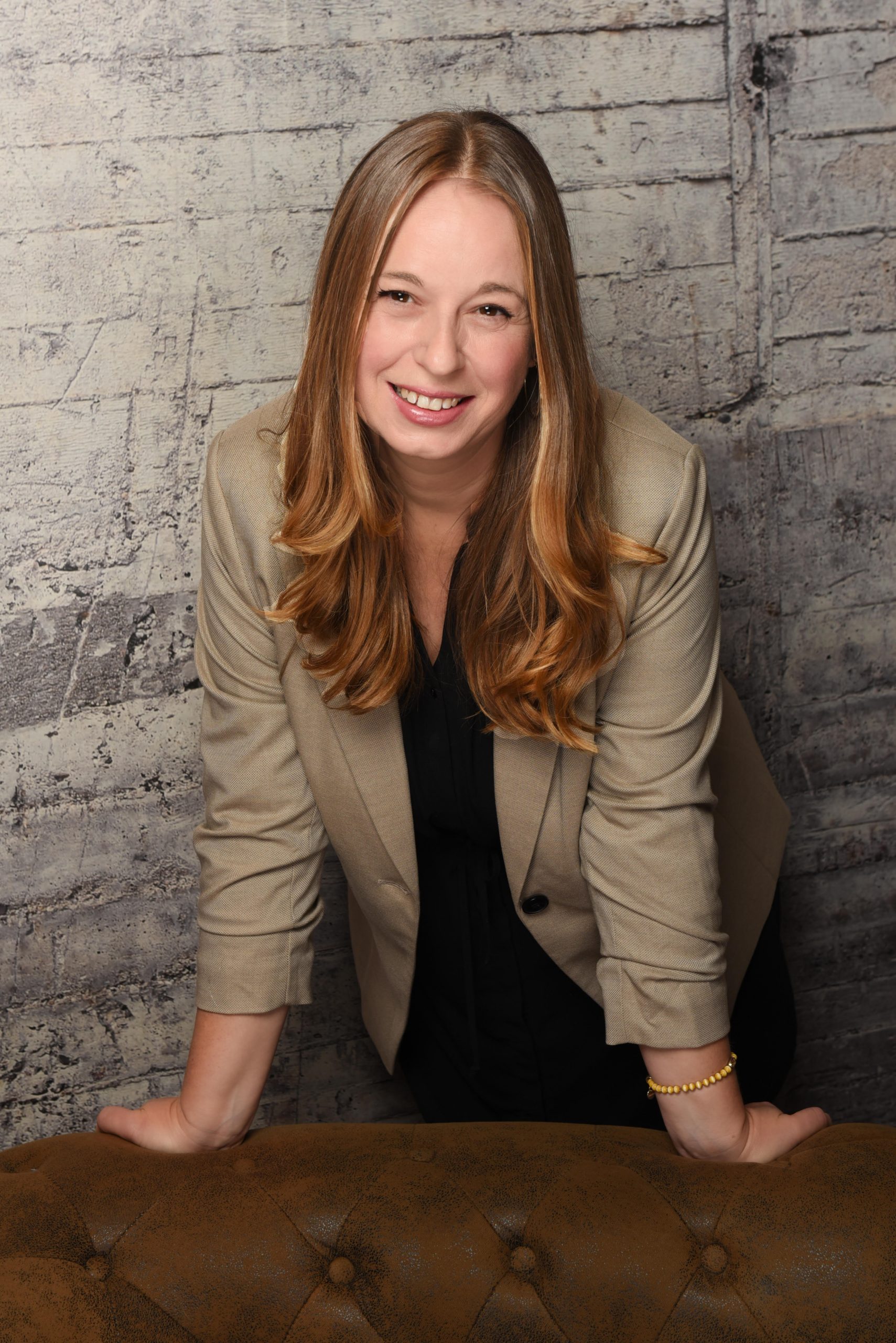Dr. Stefanie Thiele
